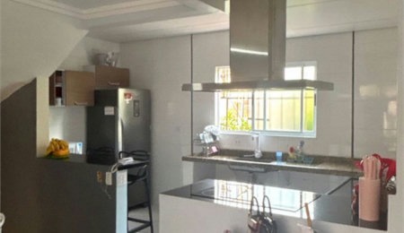 Casa Residencial à venda, Parque Bitaru, São Vicente - CA0356.
