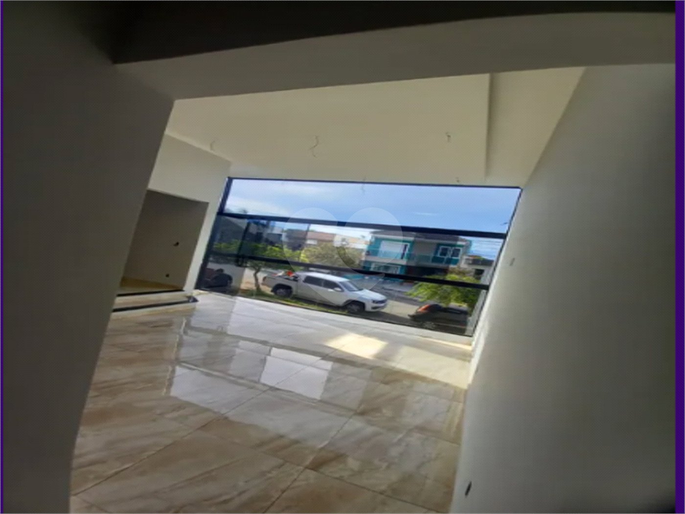 Casa à venda com 3 quartos, sendo 1 suíte, no condomínio Horto Florestal Iii, Sorocaba - SP