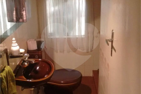 Sobrado à venda com 3 quartos, sendo 1 suíte, em Jaguaré, São Paulo, SP