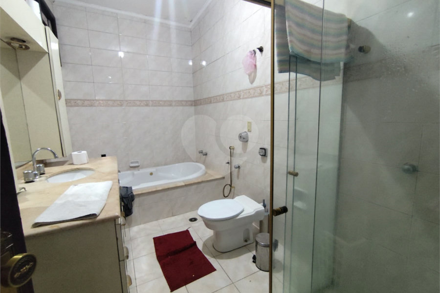 Sobrado à venda com 3 quartos, sendo 1 suíte, em Tremembé, São Paulo, SP