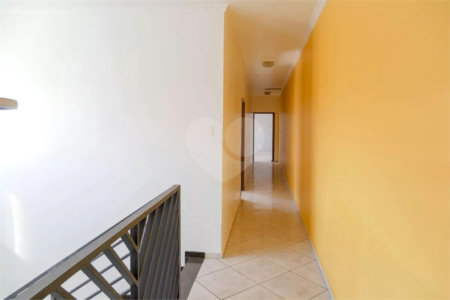 Casa à venda com 3 suítes em Vila Flórida, Guarulhos, SP