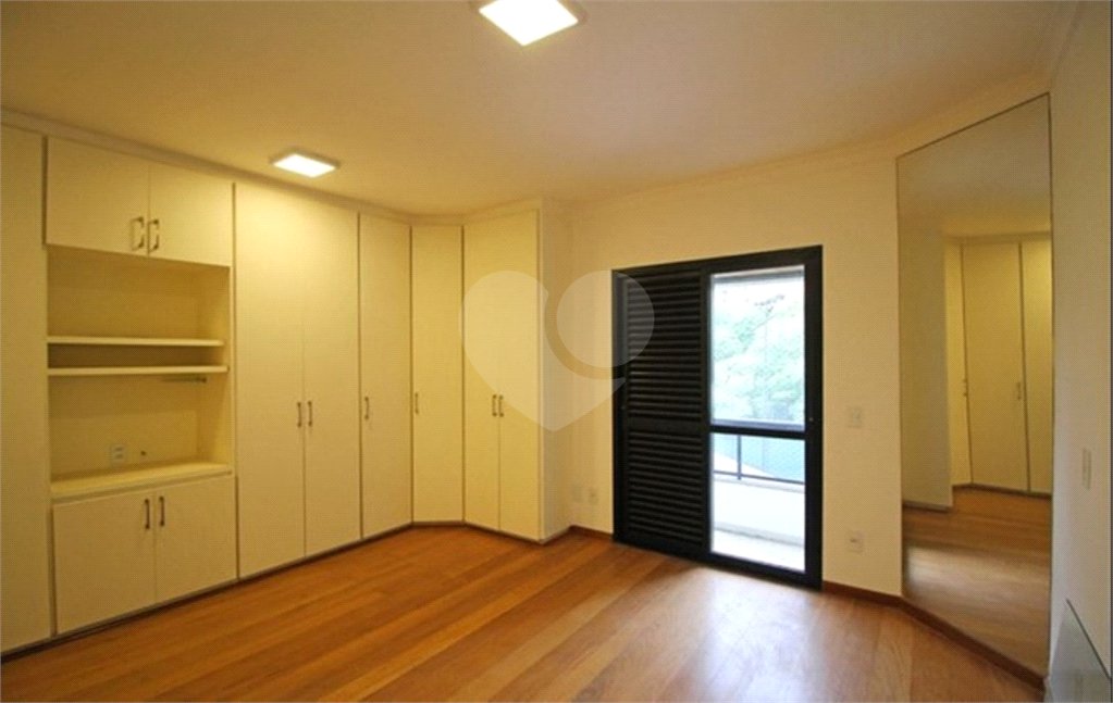 Apartamento à venda com 4 quartos, sendo 3 suítes, em Vila Suzana, São Paulo, SP