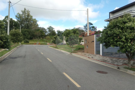 Casa à venda com 2 quartos, sendo 1 suíte, em Pinheirinho, Vinhedo, SP