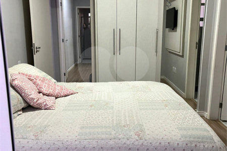 Casa à venda com 3 quartos, sendo 1 suíte,  no condomínio Villagio Imperiale, Louveira - SP