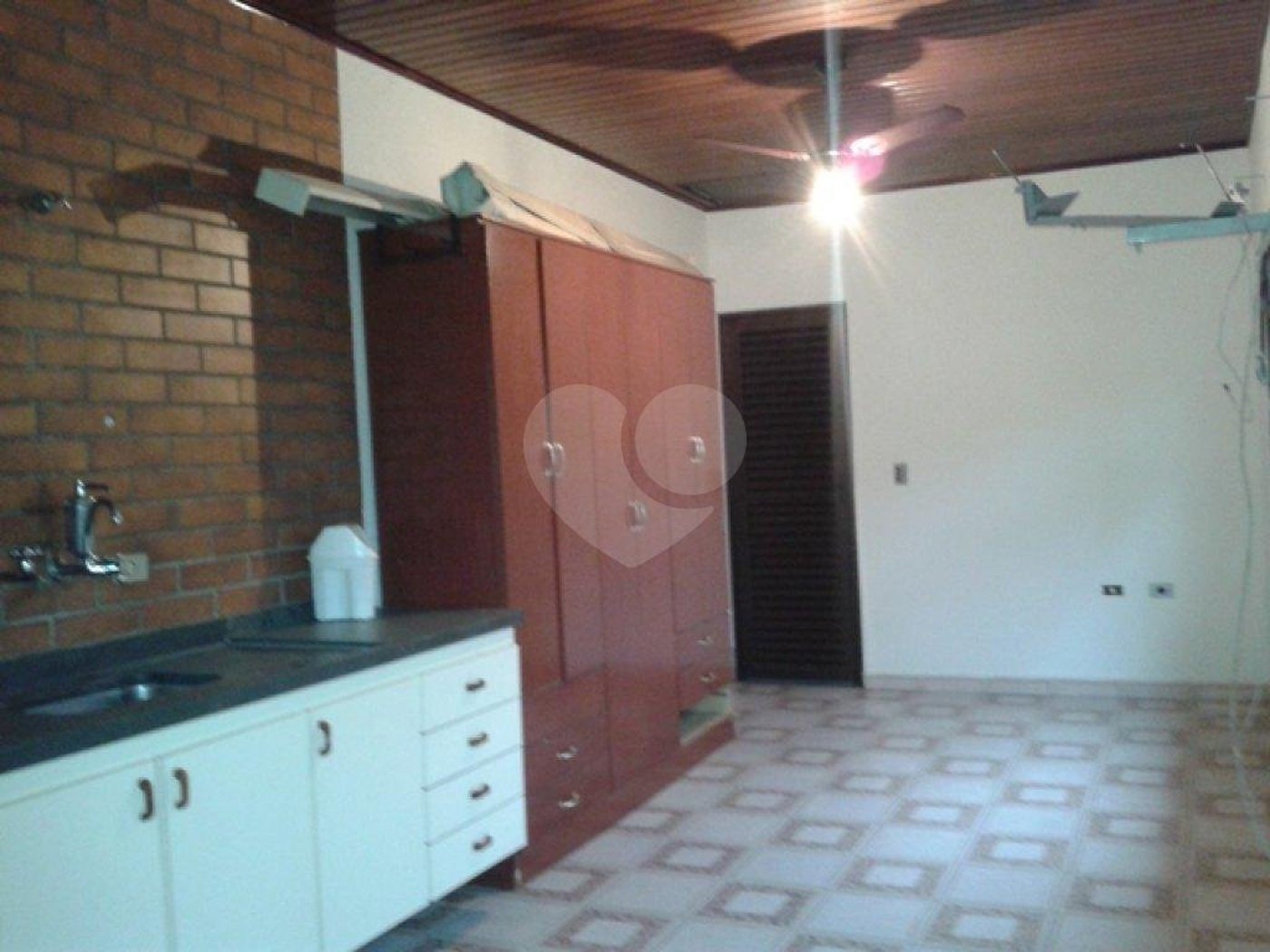 Sobrado à venda com 3 quartos, sendo 1 suíte, em Tremembé, São Paulo, SP