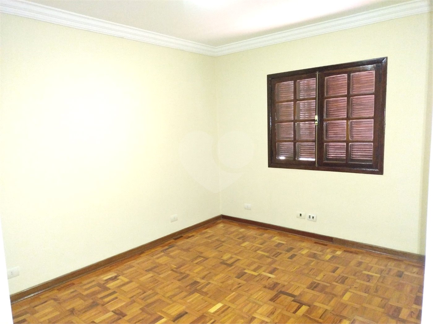 Casa Térrea à venda com 5 quartos, sendo 1 suíte,  em Tucuruvi, São Paulo, SP