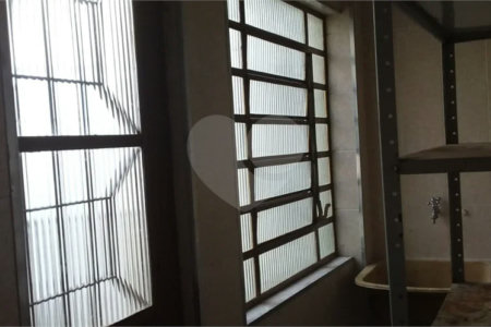 Casa Térrea à venda com 3 quartos em Santa Teresinha, São Paulo, SP