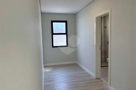 Terreno à venda com 3 suítes no condomínio Residencial Granja Anita, Mogi das Cruzes - SP