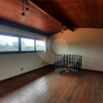 Sobrado à venda com 4 quartos, sendo 3 suítes,  em Interlagos, São Paulo, SP