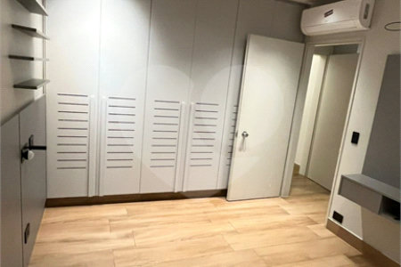 Apartamento à venda com 4 suítes em Vila Suzana, São Paulo, SP