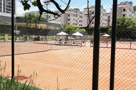 Apartamento à venda com 3 quartos, sendo 1 suíte, em Santo Amaro, São Paulo, SP