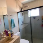 Sobrado à venda com 4 quartos, sendo 1 suíte, em Jardim Colorado, São José dos Campos, SP