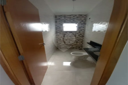 Casa à venda com 3 quartos, sendo 1 suíte, no condomínio Horto Florestal Iii, Sorocaba - SP