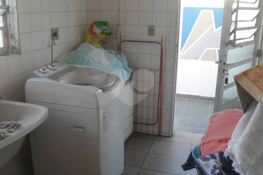 Sobrado à venda ou para alugar com 3 suítes em Vila Mascote, São Paulo, SP
