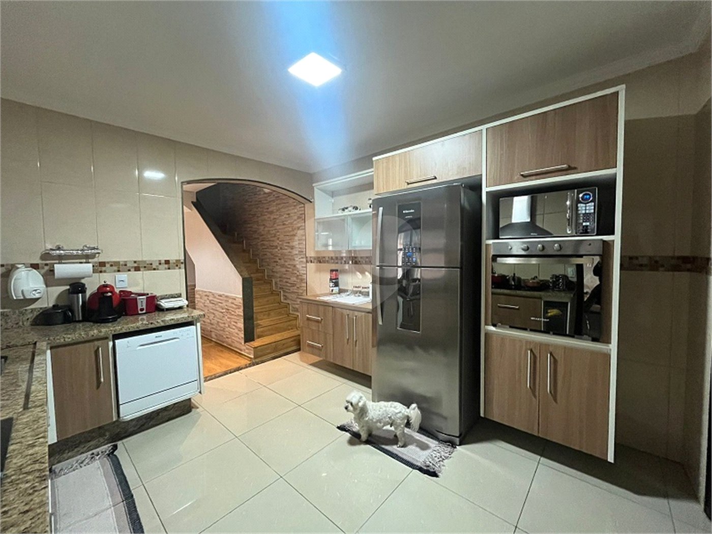 Casa com piscina disponivel para venda com 250m² - Jardim Paris / SP