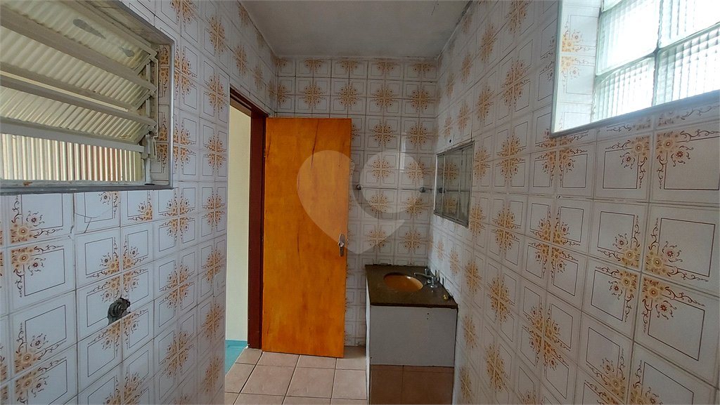 Sobrado à venda com 4 quartos, sendo 1 suíte,  em Vila Guarani (z Sul), São Paulo, SP