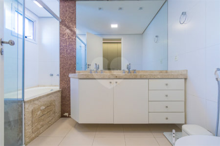 Apartamento à venda com 4 suítes em Brooklin, São Paulo, SP