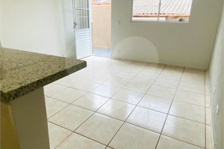 Apartamento à venda com 2 quartos em Jardim Vinhas do Sol (mailasqui), São Roque, SP