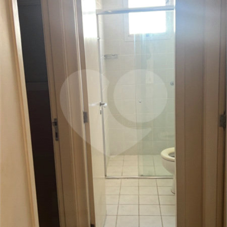 Apartamento à venda com 3 quartos, sendo 1 suíte, em Vila Sofia, São Paulo, SP