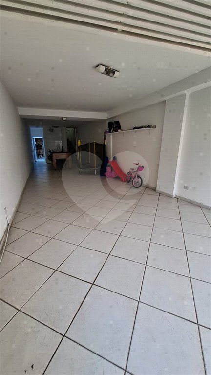 Sobrado à venda com 3 suítes em Vila Constança, São Paulo, SP