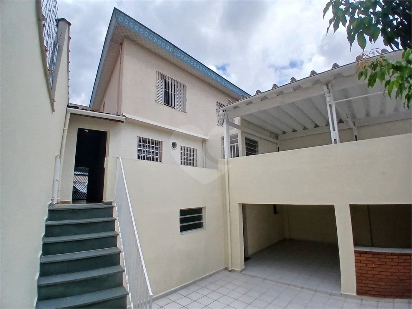 Sobrado à venda com 3 quartos, sendo 1 suíte, em Parque Rodrigues Alves, São Paulo, SP