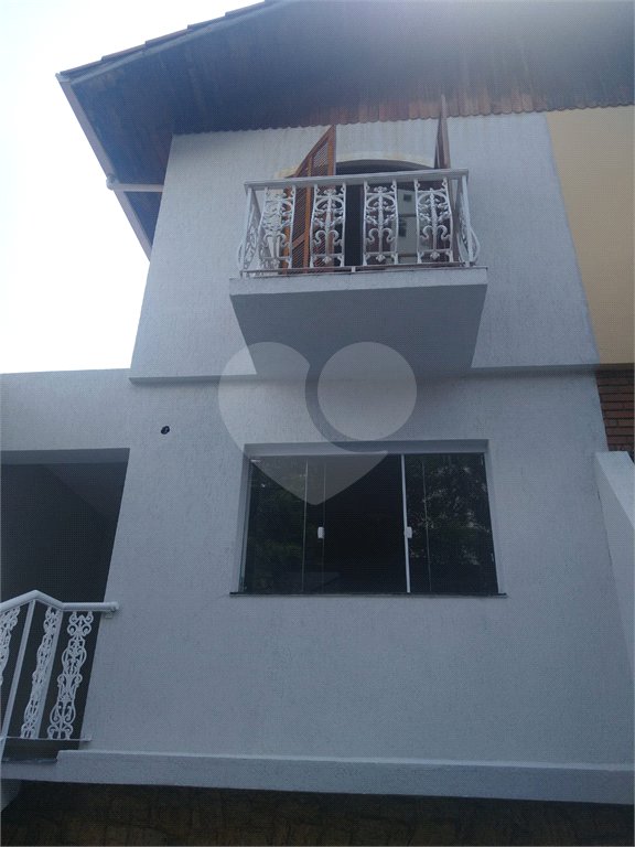 Sobrado à venda com 3 quartos, sendo 1 suíte, em Vila Gustavo, São Paulo, SP