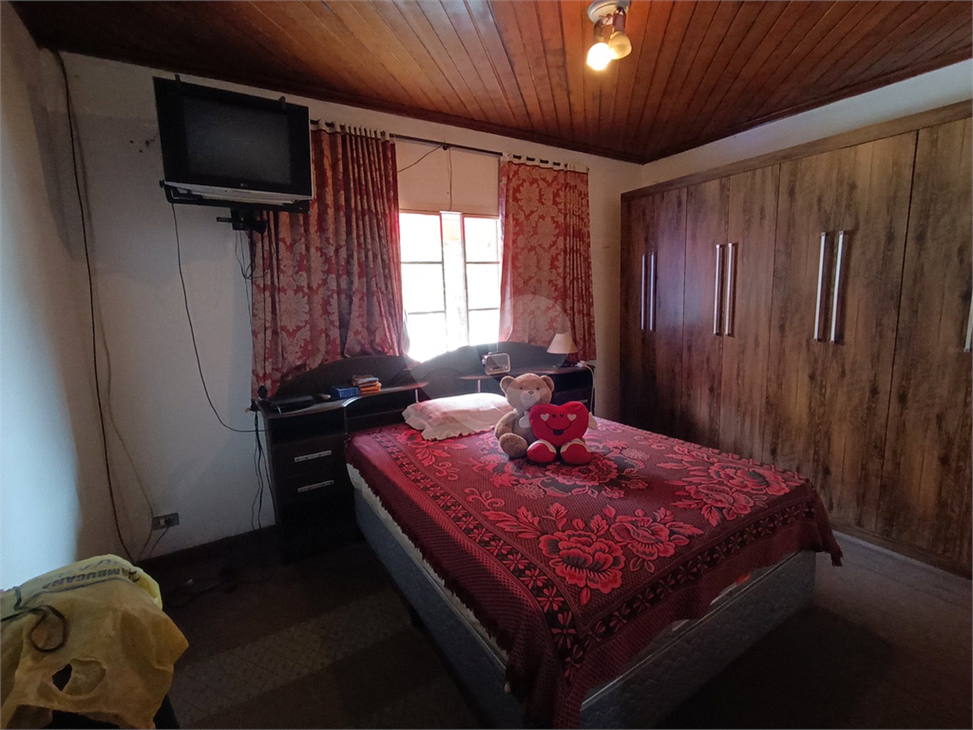 Casa à venda com 2 quartos em Taboão, São Roque, SP