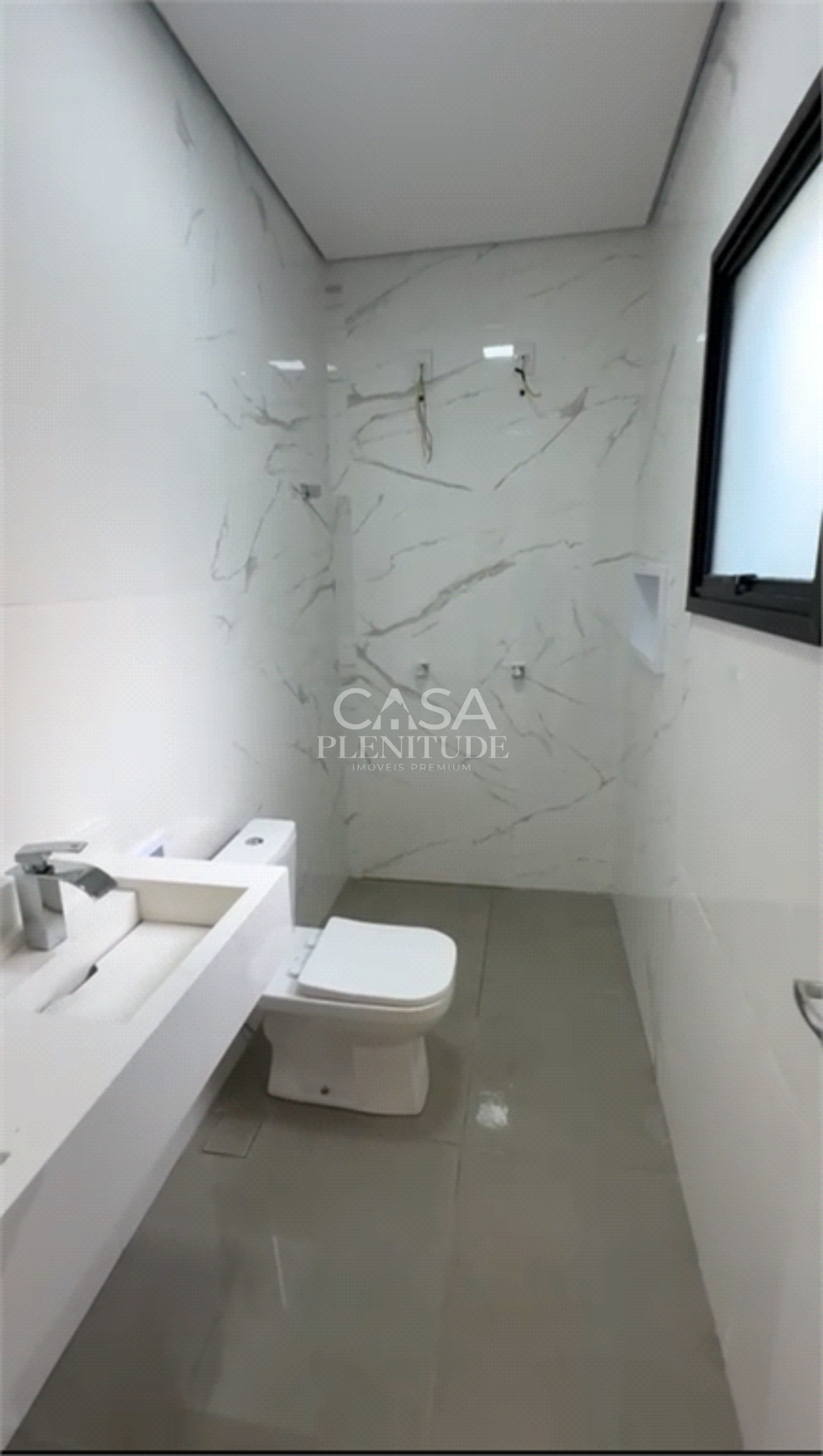 Casa em condomínio à venda com 3 suítes em Wanel Ville, Sorocaba, SP