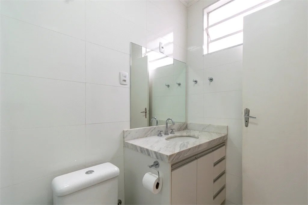 Sobrado à venda com 3 quartos, sendo 1 suíte,  em Cidade Monções, São Paulo, SP