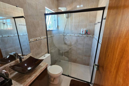 Casa à venda com 3 suítes em Vila Carrão, São Paulo, SP