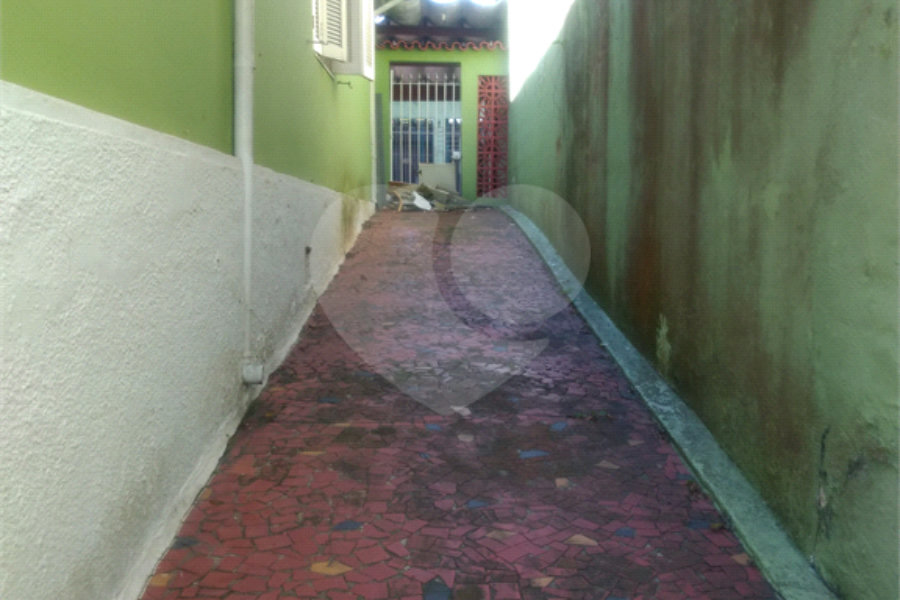 Sobrado à venda com 3 quartos em Horto, São Paulo, SP