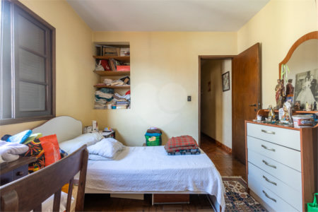 Sobrado à venda com 3 quartos em Vila Sônia, São Paulo, SP