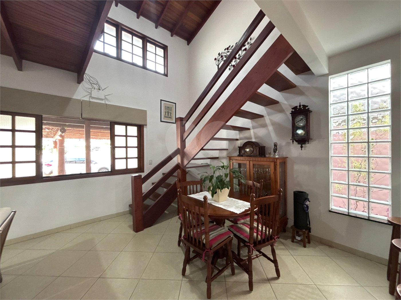 Casa à venda com 3 suítes no condomínio Atibaia Park I, Atibaia - SP