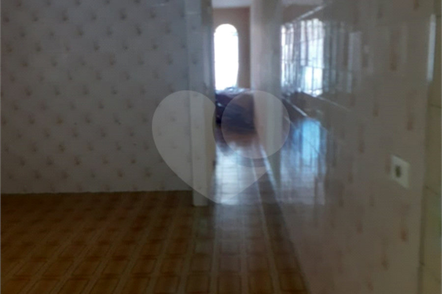 Sobrado à venda com 6 quartos, sendo 1 suíte,  em Jardim Las Vegas, Guarulhos, SP