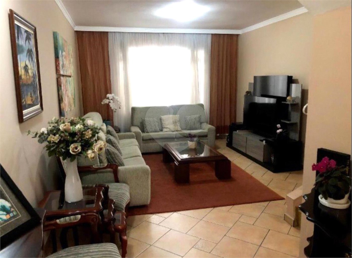 Sobrado à venda com 4 quartos, sendo 2 suítes, em Jardim Campo Limpo, São Paulo, SP