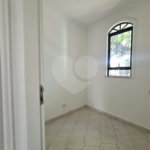 Sobrado à venda ou para alugar com 3 quartos, sendo 1 suíte, em Alto da Boa Vista, São Paulo, SP