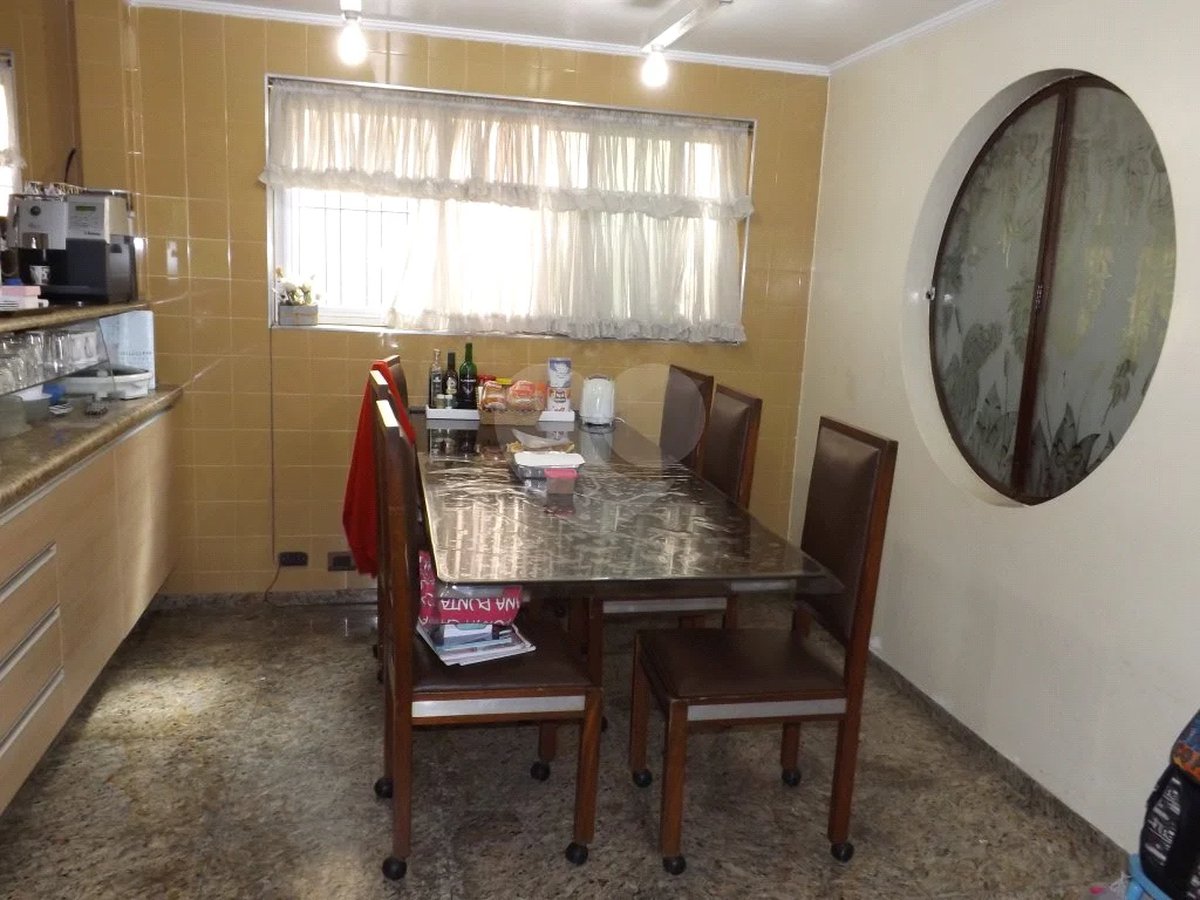 Sobrado à venda ou para alugar com 4 suítes em Santana, São Paulo, SP