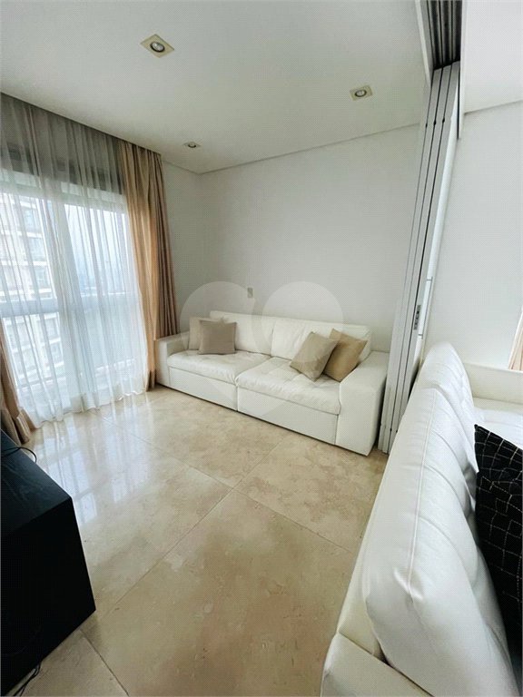 Apartamento à venda ou para alugar com 2 quartos, sendo 1 suíte, em Parque do Morumbi, São Paulo, SP