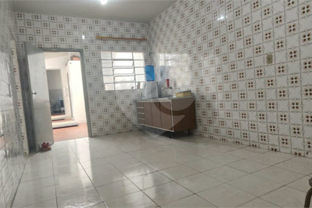 Casa à venda com 4 quartos, sendo 1 suíte, em Jardim do Estádio, Itu, SP