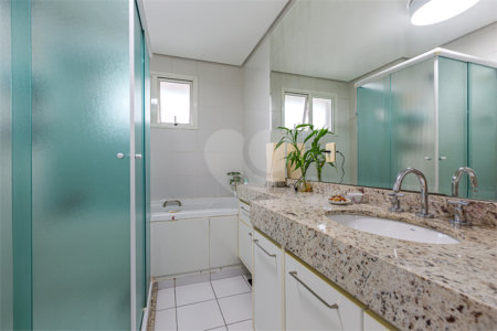 Duplex para alugar com 3 suítes em Sumarezinho, São Paulo, SP