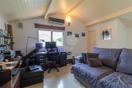 Casa à venda com 4 suítes no condomínio Vila das Acacias, São Paulo - SP