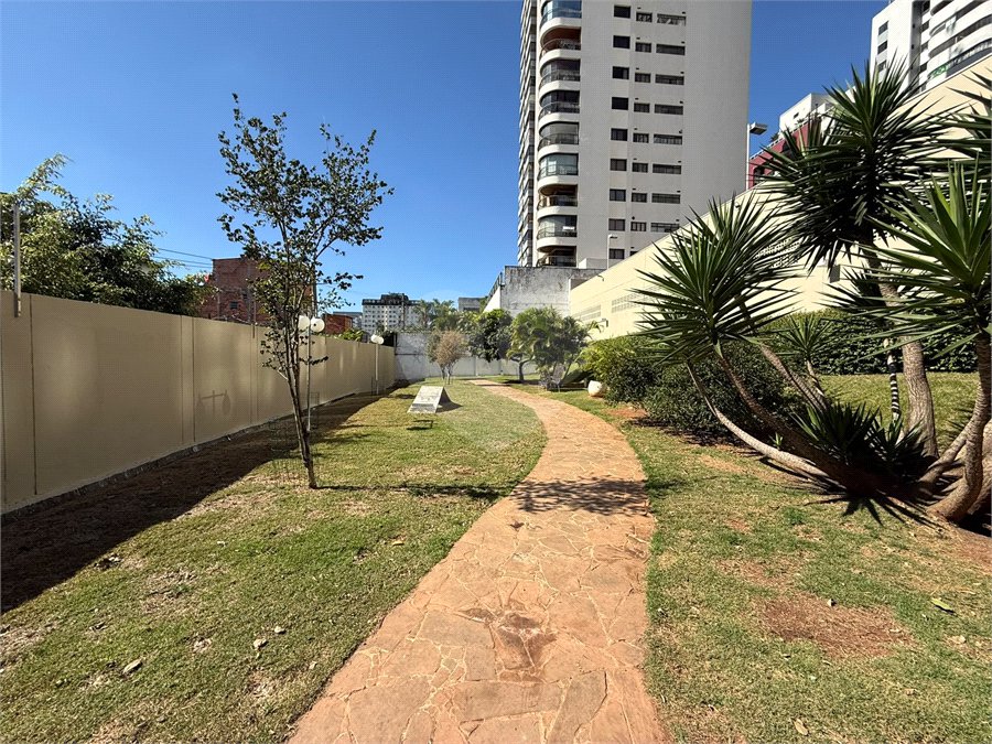 Apartamento à venda com 2 quartos, sendo 1 suíte, em Fazenda Morumbi, São Paulo, SP