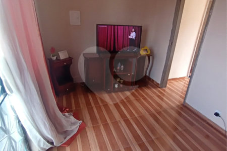Triplex à venda com 5 quartos, sendo 1 suíte, em Santíssimo, Rio de Janeiro, RJ