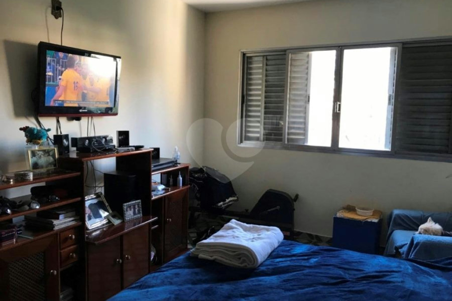 Sobrado à venda com 5 quartos, sendo 1 suíte,  em Santana, São Paulo, SP