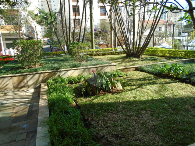 Apartamento à venda com 3 quartos, sendo 1 suíte,  em Brooklin, São Paulo, SP
