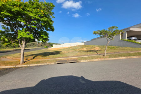 Terreno à venda no condomínio Saint Patrick, Sorocaba - SP