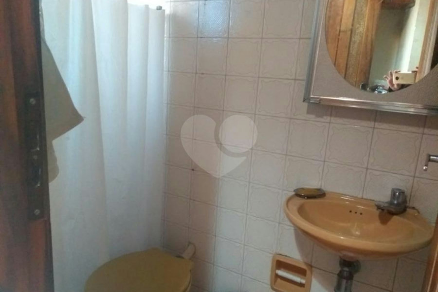 Casa à venda com 3 quartos, sendo 1 suíte, em Jardim São Paulo(zona Norte), São Paulo, SP
