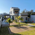 Casa à venda com 3 suítes no condomínio Villa D' Oro, Vinhedo - SP