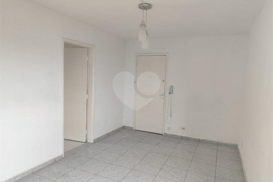 Apartamento à venda com 2 quartos em Jardim Íris, São Paulo, SP