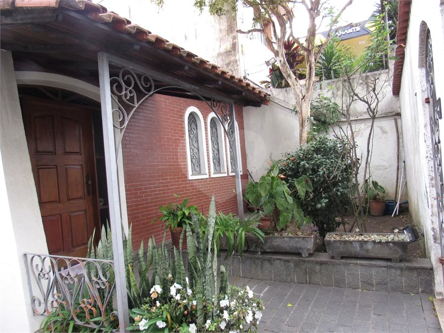 Casa Térrea à venda com 2 suítes em Vila Gustavo, São Paulo, SP